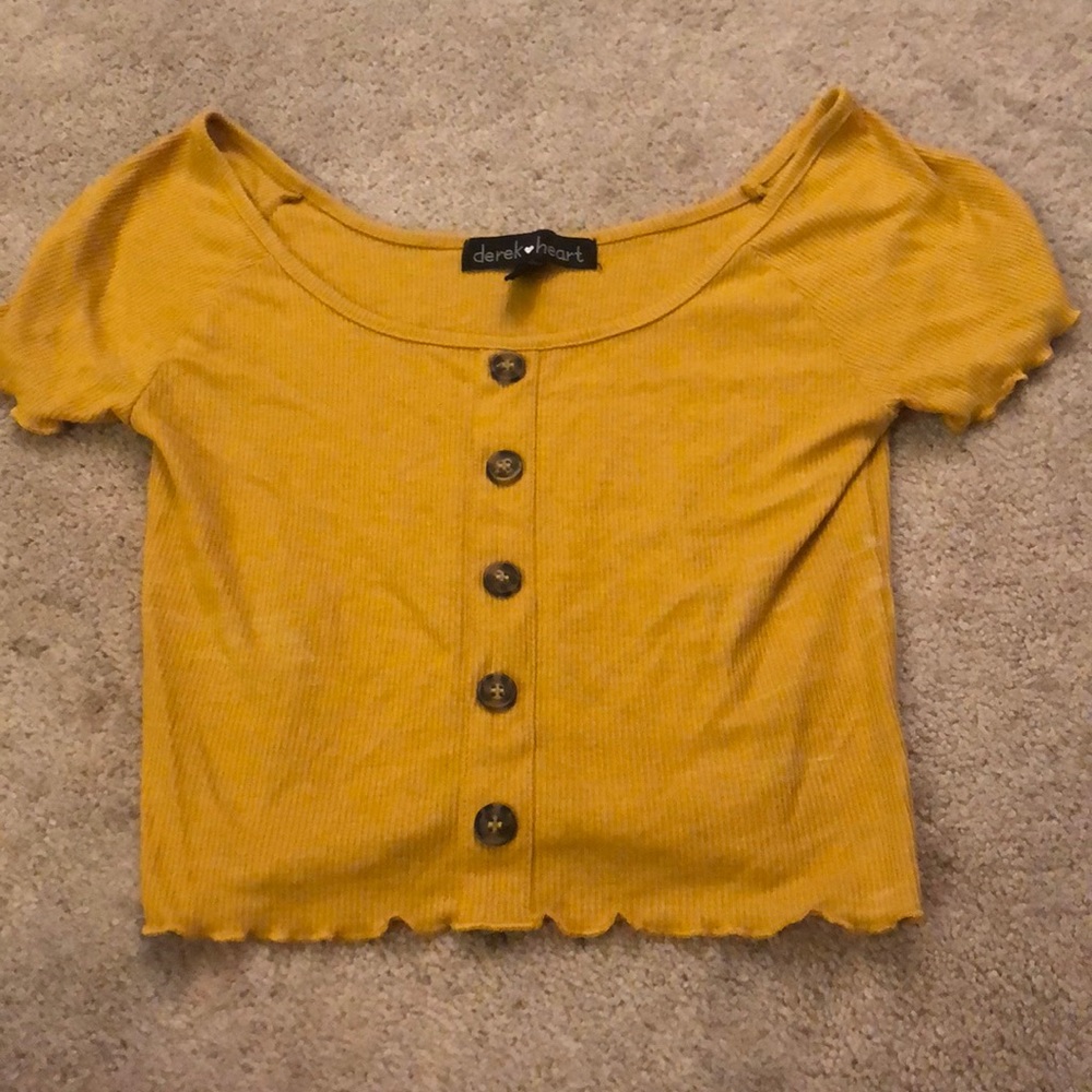 Derek heart crop top